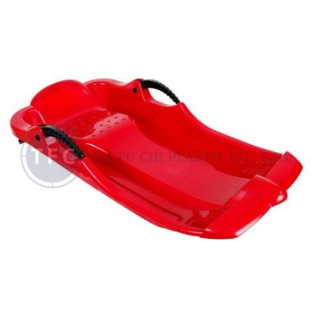The cold-resistant ABS textured plastic sheet can withstand the cold weather at -20 degrees Celsius, and is often used in the refrigerated layered board and sled.
